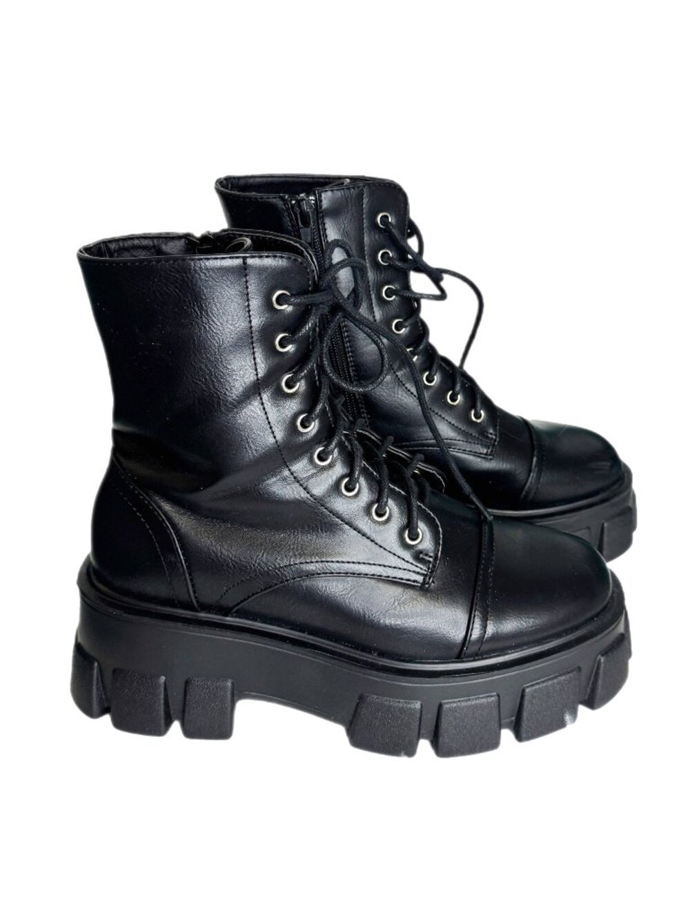 Boohoo / Chunky Platform Combat Boots / Size US 6.5/ UK 4 / Black